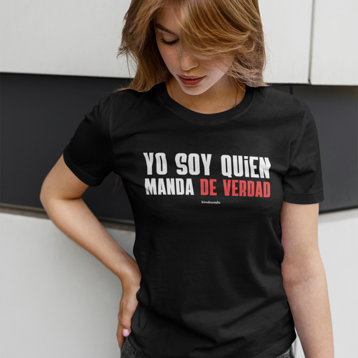 comprar-Camiseta Yo soy quien manda de verdad | Colección Dúo-wondernastic