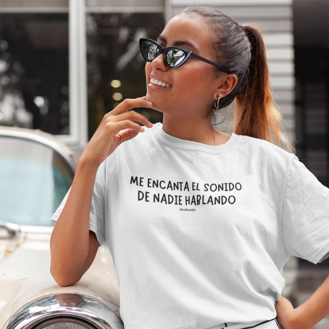 comprar-Camiseta Me encanta el sonido de nadie hablando-wondernastic