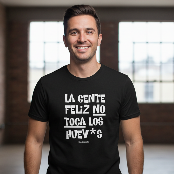 comprar-Camiseta La gente feliz no toca los huev*s-wondernastic
