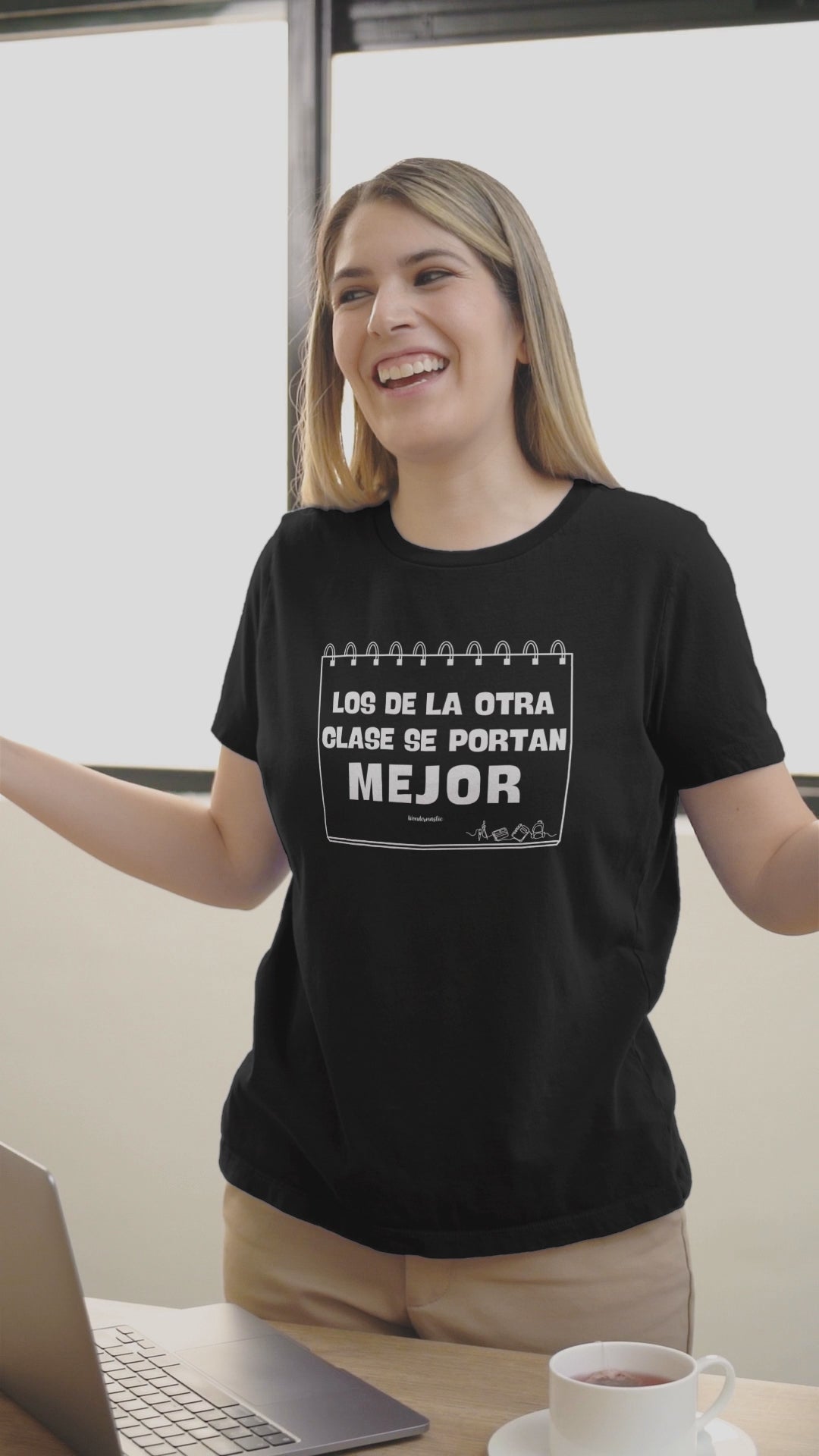 Camiseta Los de la otra clase se portan mejor